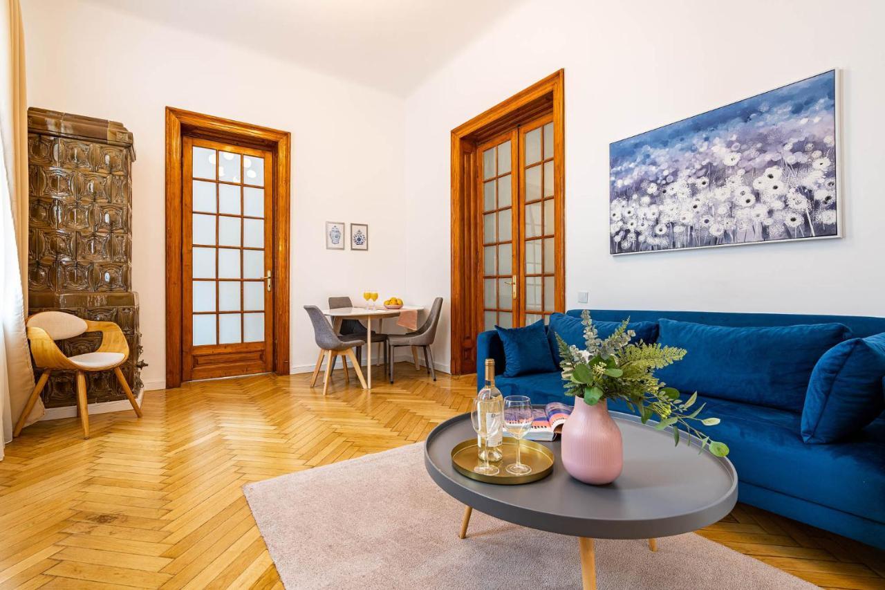 2Br Blue Cloud In The Centre Appartement Boekarest Buitenkant foto