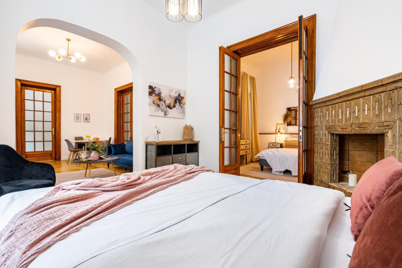 2Br Blue Cloud In The Centre Appartement Boekarest Buitenkant foto